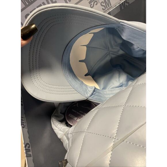 STEVE MADDEN Light Blue 2 Piece Gift Set Quilted Nylon Hobo Bag & Baseball Cap - Picture 10 of 16